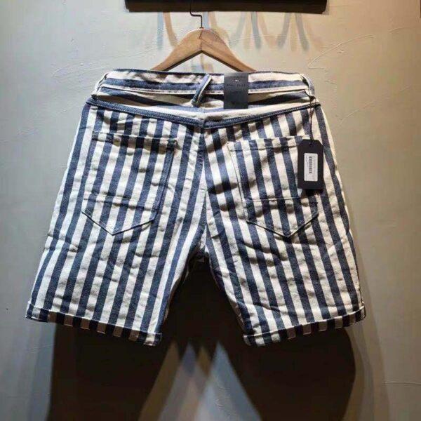 Amey's men's shorts were worn in slim shorts and retro navy blue and white canvas striped five-point trousers