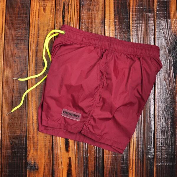 Solid-colored fast dry beach pants men's fitness sports three-point shorts are lined with beach resort hot spring swimming trunks